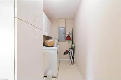 926 SE 26th Ter, Cape Coral, FL 33904 - Photo 19