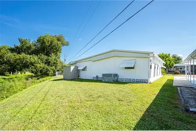 210 Sante Fe Trl, North Fort Myers, FL 33917 - Photo 27