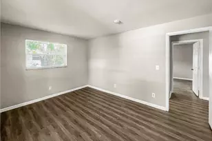 4511 SE 5th Pl, Cape Coral, FL 33904 - Photo 13