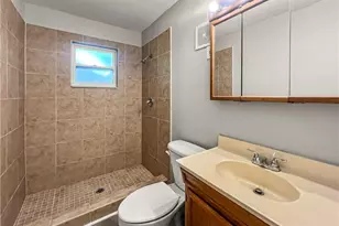 4511 SE 5th Pl, Cape Coral, FL 33904 - Photo 15