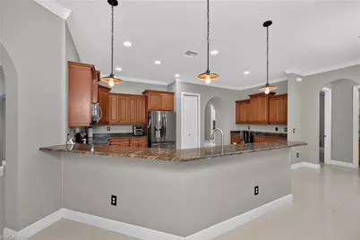 1360 29th St SW, Naples, FL 34117 - Photo 17