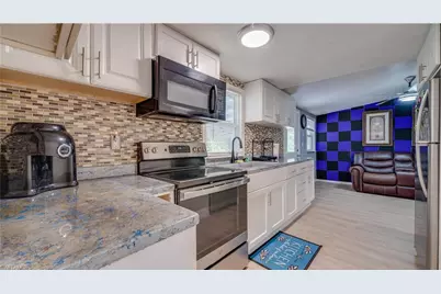 8352 Barbie Ln, North Fort Myers, FL 33917 - Photo 23