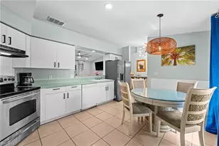 3112 SW 16th Pl, Cape Coral, FL 33914 - Photo 11