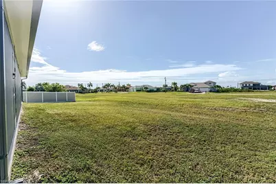 3320 NW 4th Ter, Cape Coral, FL 33993 - Photo 43