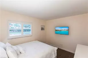 6775 Lake McGregor Cir, Fort Myers, FL 33919 - Photo 21