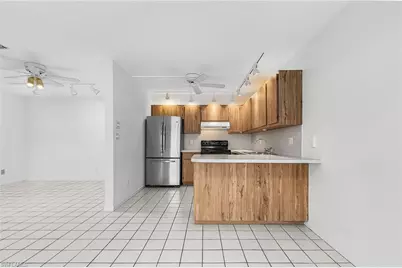 5590 Woodrose Ct #4, Fort Myers, FL 33907 - Photo 3