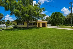 1798 Marilyn Dr, North Fort Myers, FL 33917 - Photo 37