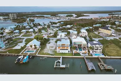 938 San Carlos Dr, Fort Myers Beach, FL 33931 - Photo 43