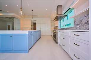938 San Carlos Dr, Fort Myers Beach, FL 33931 - Photo 9