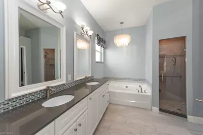 12952 Dresden Ct, Fort Myers, FL 33912 - Photo 17