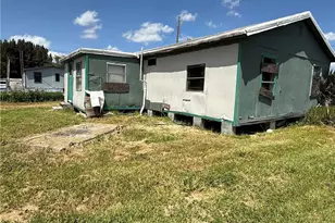 1091 Gamble St, Moore Haven, FL 33471 - Photo 17
