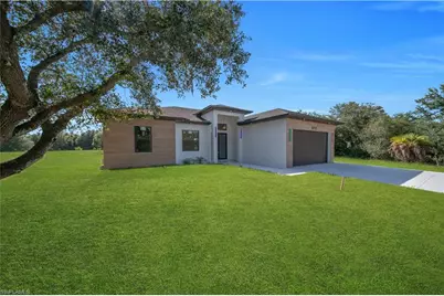 1717 Roosevelt Ave, Lehigh Acres, FL 33972 - Photo 9