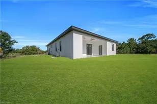 1717 Roosevelt Ave, Lehigh Acres, FL 33972 - Photo 39