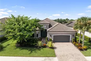9235 Rialto Ln, Naples, FL 34119 - Photo 3