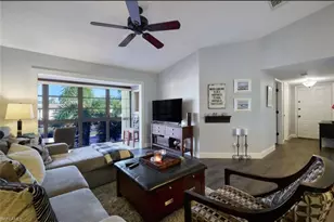 8171 S Woods Cir, Fort Myers, FL 33919 - Photo 5