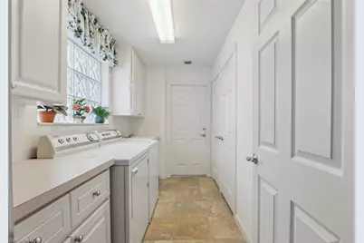 28258 Islet Trl, Bonita Springs, FL 34135 - Photo 25