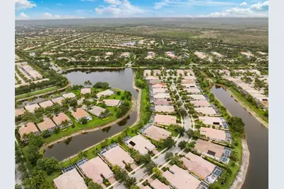 28258 Islet Trl, Bonita Springs, FL 34135 - Photo 33