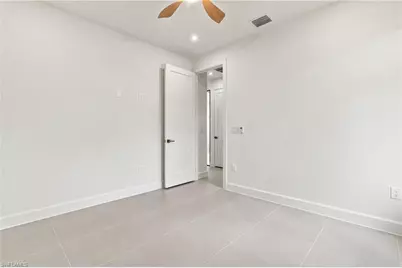 307 NE 15th St, Cape Coral, FL 33909 - Photo 25