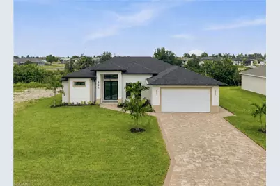 307 NE 15th St, Cape Coral, FL 33909 - Photo 1