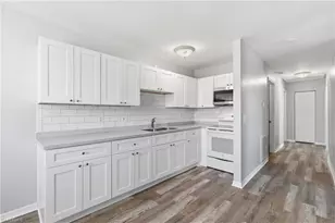 899 Ridgeway Dr, North Fort Myers, FL 33903 - Photo 13