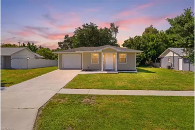 899 Ridgeway Dr, North Fort Myers, FL 33903 - Photo 1