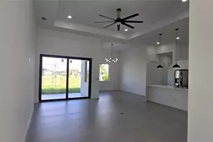 1032 NW 33rd Pl, Cape Coral, FL 33993 - Photo 5