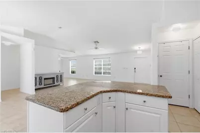 1718 NE 3rd Ave, Cape Coral, FL 33909 - Photo 13