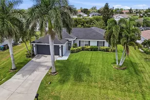1718 NE 3rd Ave, Cape Coral, FL 33909 - Photo 1