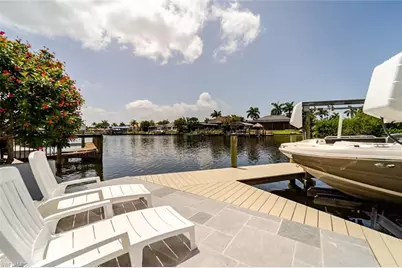 2518 SW 52nd Ln, Cape Coral, FL 33914 - Photo 9