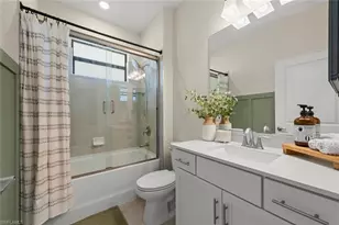 19070 Hinkley Dr, Estero, FL 33928 - Photo 29