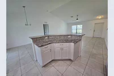 329 SW 21st Ln, Cape Coral, FL 33991 - Photo 7