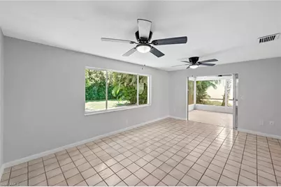 206 SE 46th Ter, Cape Coral, FL 33904 - Photo 9
