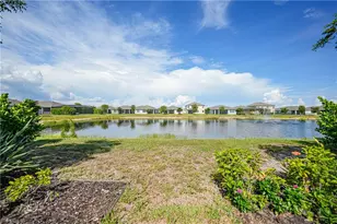 719 Heather Lk Ave, Cape Coral, FL 33993 - Photo 43