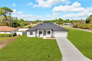 1144 Edelweiss St E, Lehigh Acres, FL 33974 - Photo 1