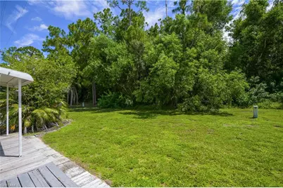260 Caravan Cir, North Fort Myers, FL 33903 - Photo 25