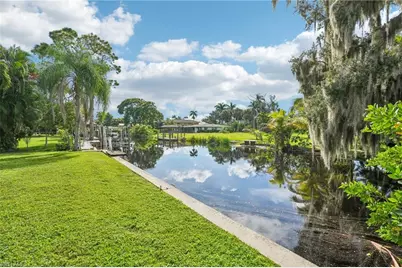 51 Lagoon Dr, North Fort Myers, FL 33903 - Photo 33