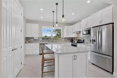 12056 Westmoreland Way, Fort Myers, FL 33913 - Photo 13
