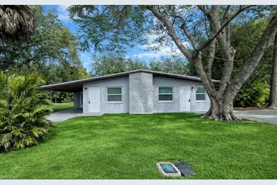 917 Freemont St, Fort Myers, FL 33916 - Photo 1