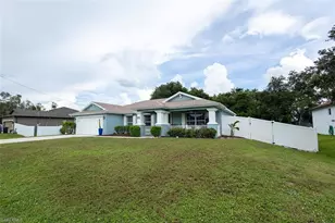 715 Zendor Ave, Fort Myers, FL 33913 - Photo 3