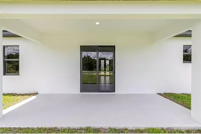 2705 Darlene Pl, Lehigh Acres, FL 33971 - Photo 19