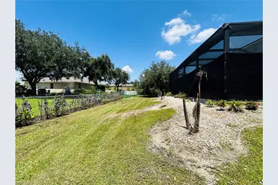 1915 Milstead Ave, Lehigh Acres, FL 33972 - Photo 27