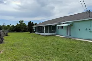 200 Arthur Ave, Lehigh Acres, FL 33936 - Photo 17