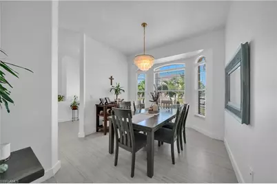 11142 Lakeland Cir, Fort Myers, FL 33913 - Photo 7