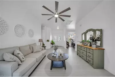 11142 Lakeland Cir, Fort Myers, FL 33913 - Photo 9