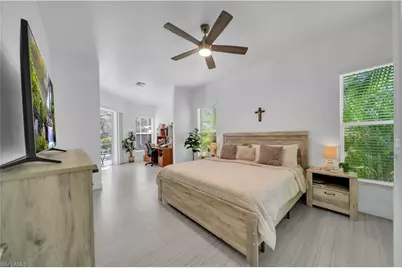 11142 Lakeland Cir, Fort Myers, FL 33913 - Photo 11