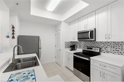 9025 Colby Dr #2107, Fort Myers, FL 33919 - Photo 7