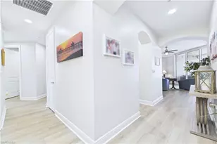 2090 W First St, Fort Myers, FL 33901 - Photo 7