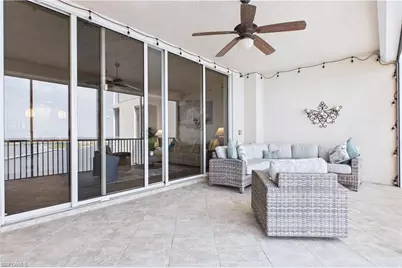 2090 W First St #G2907, Fort Myers, FL 33901 - Photo 3