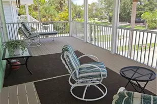 915 North St, Fort Myers Beach, FL 33931 - Photo 15