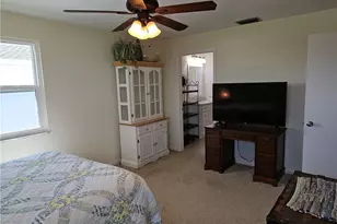 915 North St, Fort Myers Beach, FL 33931 - Photo 13
